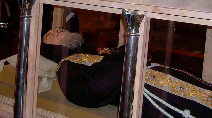 PadrePio_WikipediaDominioPublico_211017.jpg ?? 