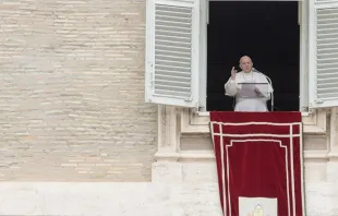 Papa Francisco preside o Ângelus no Vaticano.