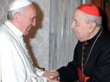 Papa Francisco e Cardeal Achille Silvestrini. Crédito: Vatican Media