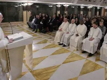 Papa Francisco pronuncia a homilia.