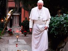 Imagem de arquivo de comemoração dos fiéis defuntos no Cemitério Teutônico em 2020.