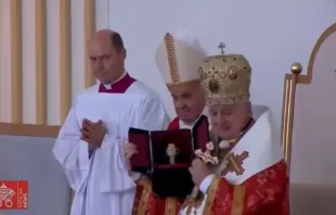 Papa Francisco e dom Ján Babjak celebram missa na Eslováquia