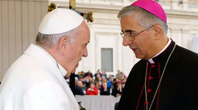 Papa-Francisco-Obispo-Napolioni-Cremona-Vatican-Media-15032020.jpg ?? 