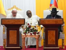 Papa Francisco e o presidente do Sudão do Sul, Salva Kiir