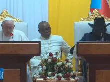 O papa Francisco durante o encontro com as autoridades do Sudão do Sul