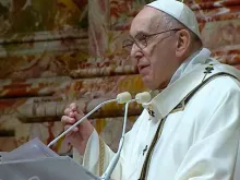 Papa Francisco durante a Missa da Solenidade do Natal do Senhor. Captura de vídeo (Vatican News)