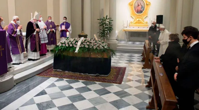 PapaFrancisco-funeralSoccorsi-VaticanMedia-260121.jpg ?? 