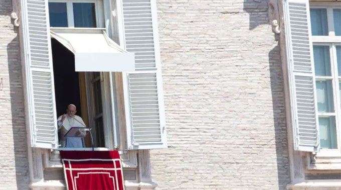 PapaFranciscoAngelus_DanielIbanezACI_09122018.jpg ?? 