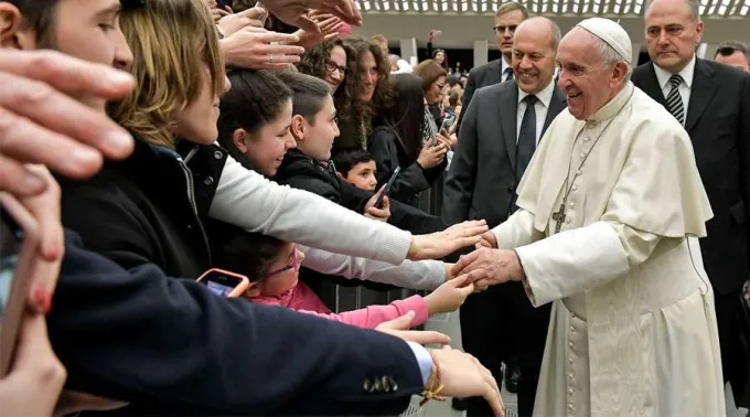 PapaFranciscoAudienciaAula_VaticanMedia_13042019.jpg ?? 