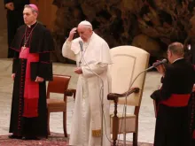 Papa Francisco na audiência geral de hoje na Sala Paulo VI.
