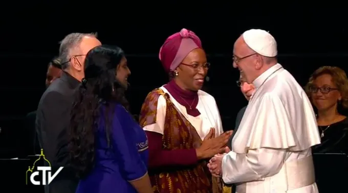 PapaFranciscoCTV_Youtube_31102016.jpg ?? 