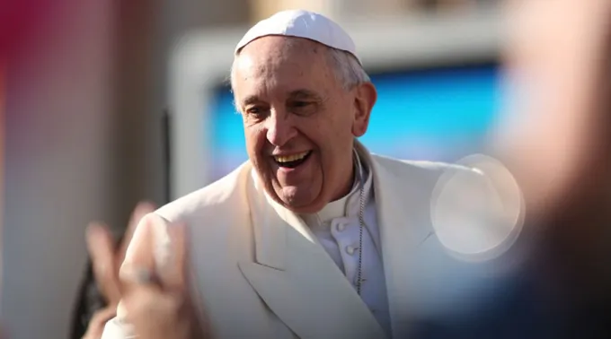 PapaFranciscoCarloMargoTextoCompl06_052016.jpg ?? 