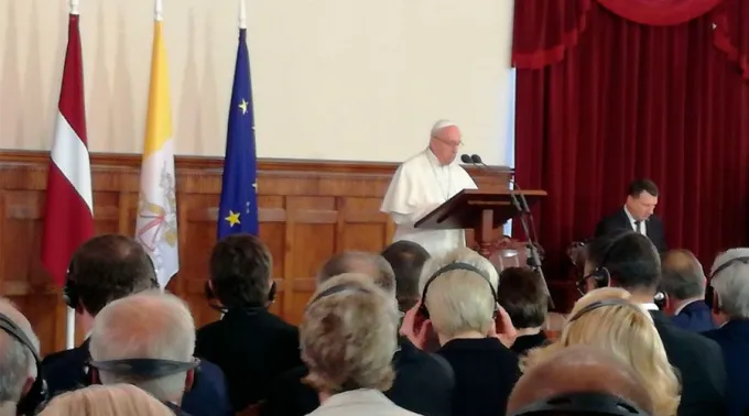 PapaFranciscoEncuentroAutoridades_ACIStampa_24092018.jpg ?? 