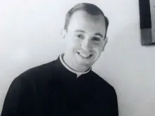 Sacerdote jesuíta Jorge Mario Bergoglio (hoje Papa Francisco) 