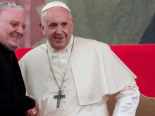 Papa Francisco e o iniciador do Caminho, Kiko Argüello.