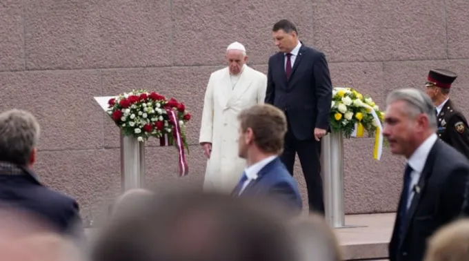 PapaFranciscoMonumentoLibertad_ACIstampa_24092018.jpg ?? 