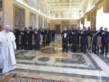 Papa Francisco com os Missionários Oblatos.