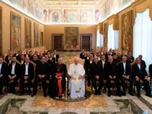 Papa com os seminaristas de Agrigento.