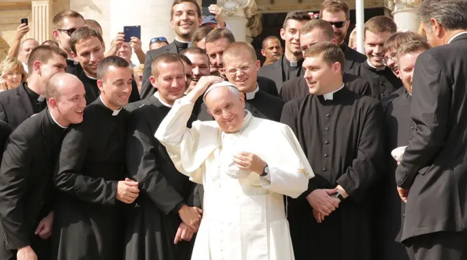 PapaFranciscoSeminaristas_DanielIbaez_050517.jpg ?? 