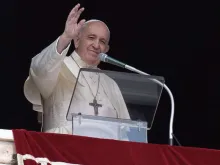 O Papa Francisco na oração do Ângelus.