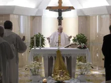 Papa Francisco na Missa da Casa Santa Marta.