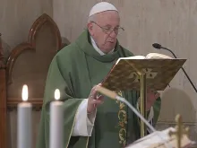 Papa Francisco na Missa da Casa de Santa Marta.