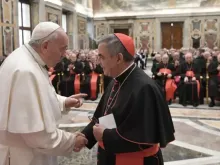 Papa Francisco e cardeal Angelo Becciu em 2019