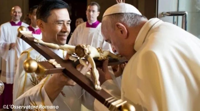 PapaFrancisco_LOR_08032015.jpg ?? 