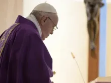 Papa Francisco na Missa da Casa Santa Marta.