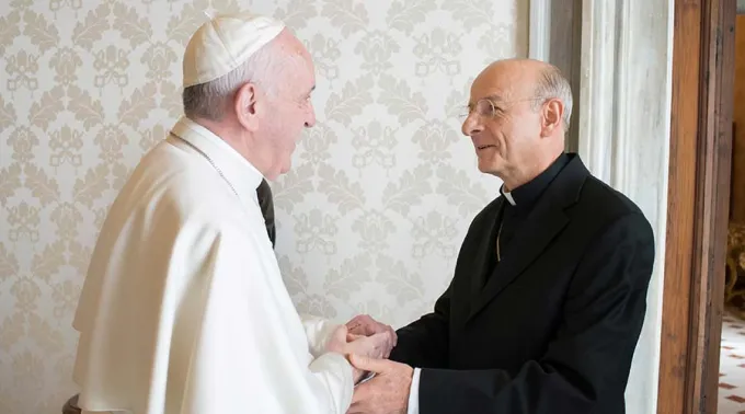 PapaFrancisco_MonsFernandoOcariz_LOR_050317.jpg ?? 