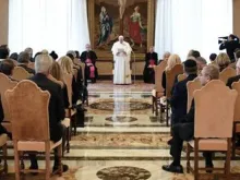 Papa Francisco recebe o Centro Simon Wiesenthal.