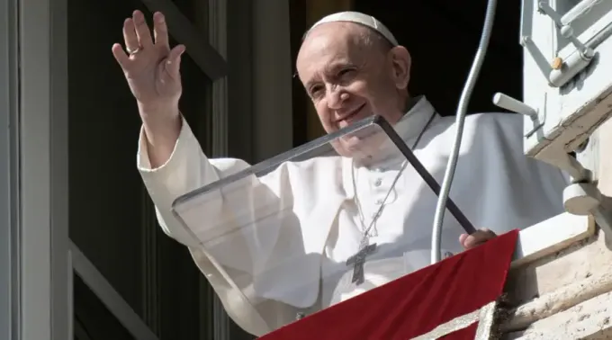PapaFrancisco_Saludo_Angelus_25102020_VaticanMedia.webp ?? 