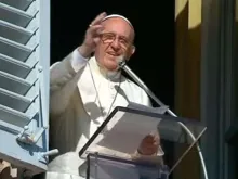 Papa Francisco no Ângelus de hoje. Captura de Youtube
