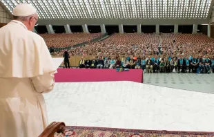Papa Francisco recebe luteranos na Sala Paulo VI 