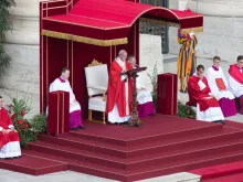 Papa pronunciou sua homilia na Missa.