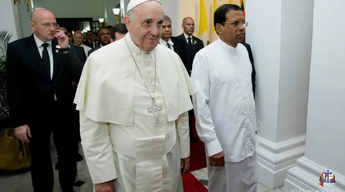 PapaPresidente_popefrancissrilanka.com.jpg.jpg ?? 