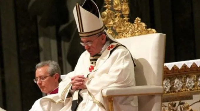 PapaRezando_CNA_LaurenCater.jpg ?? 