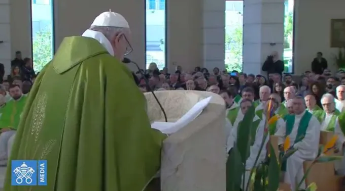 PapaSacrofano_VaticanMedia.jpg ?? 