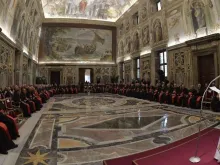 Papa Francisco com a Cúria Romana.