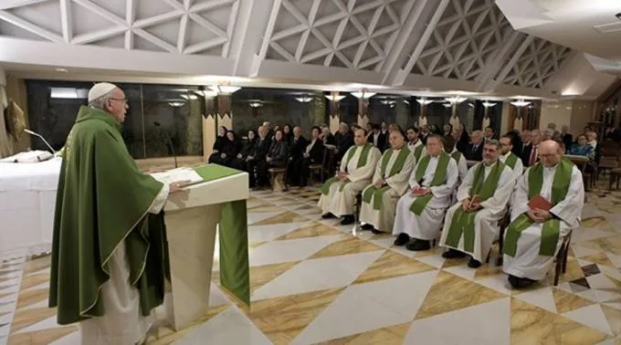 PapaSantaMarta14octLosservatore.jpg ?? 