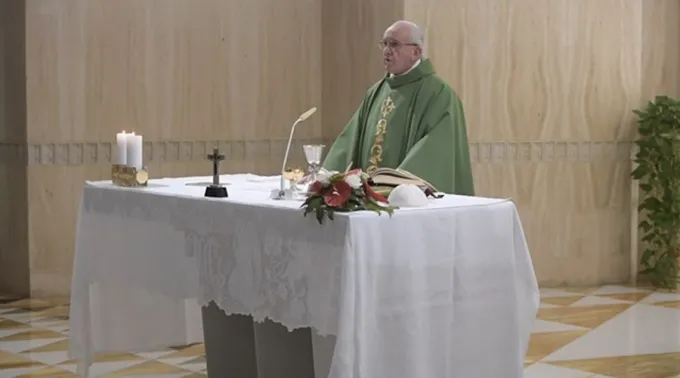 PapaSantaMarta26jun17.jpg ?? 