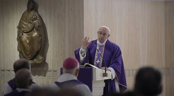 PapaSantaMarta5diciembreLOsservatoreromano.jpg ?? 