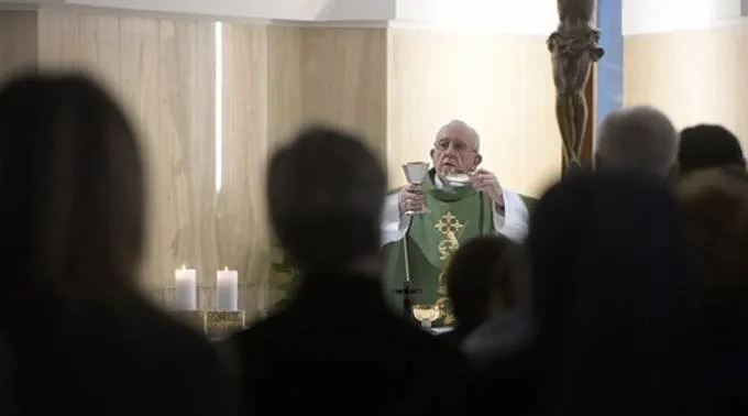 PapaSantamarta24febreroLOsservatoreR.jpg ?? 