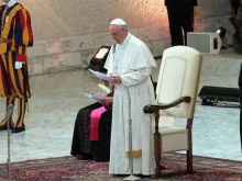 Papa durante o seu discurso no encontro.