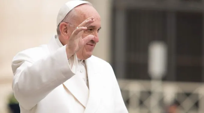 PapaYLituaniaagost18.jpg ?? 