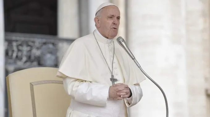 PapaYOracion19abril.jpg ?? 