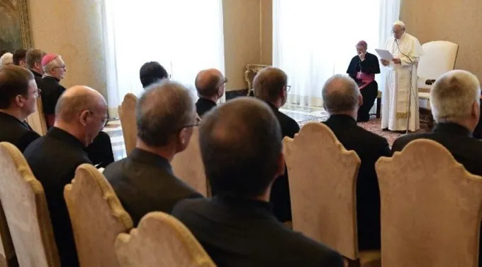 PapaYrectoresalemanesVM8.jpg ?? 