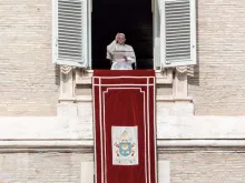 Papa Francisco na oração do Angelus.