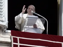 Papa Francisco na oração do Ângelus.