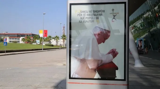 Papa_Francisco_en_Albania.jpg ?? 
